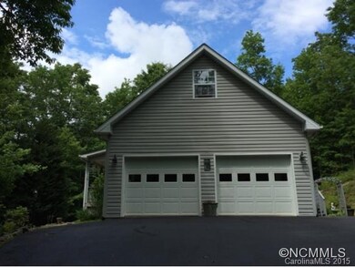 Oversized dbl. garage!
