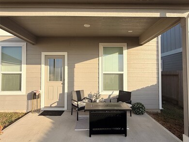 26032 Hampshire Dr, Magnolia, TX 77355 - photo 4