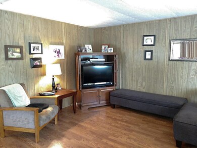 Indianola12