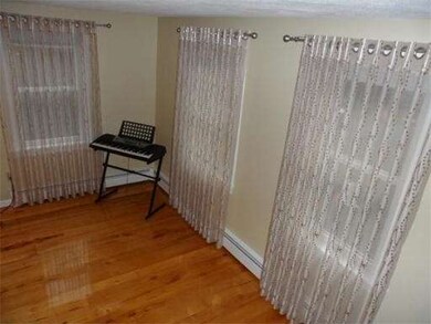 81 Poquanticut Ave, North Easton, MA 02356 - photo 5