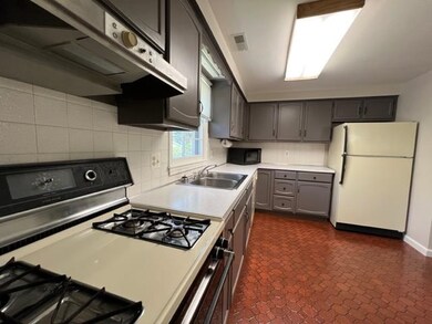 14 Danbury Rd, Nashua, NH 03064 - photo 6