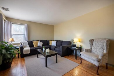 872 6th St, Whitehall, PA 18052 - photo 3