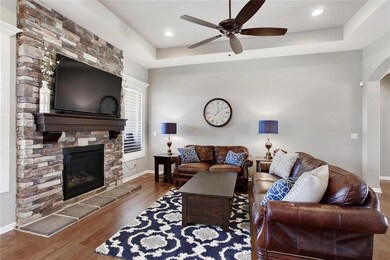 20035 Barker St, Spring Hill, KS 66083 - photo 4