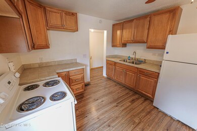306 Third (1 of 16)