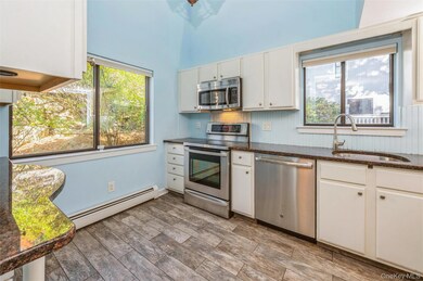 301 River W, Greenwich, CT 06831 - photo 4