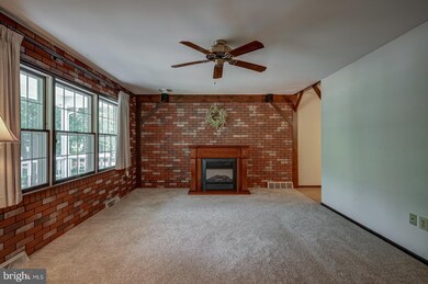 154 W Jimmie Leeds Rd, Galloway, NJ 08205 - photo 2