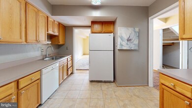 5729 N Kings Hwy, Alexandria, VA 22303 - photo 6