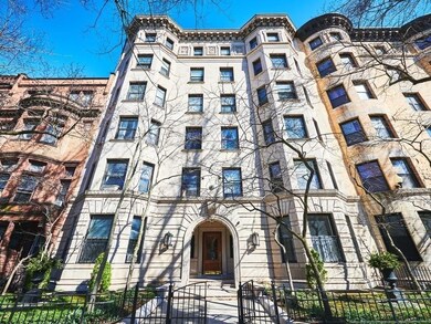 373 Commonwealth Ave unit 603, Boston, MA 02115 - photo 2