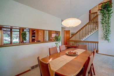 3328 Valley Creek Cir, Middleton, WI 53562 - photo 5