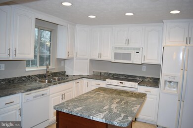 9421 Northgate Rd, Laurel, MD 20723 - photo 4
