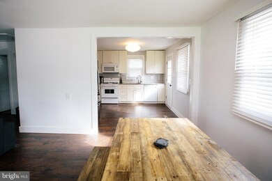 437 10th Ave, Lindenwold, NJ 08021 - photo 6