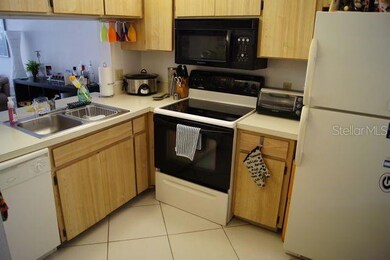 2002 Blue Hawk Ct unit 1725, Clearwater, FL 33762 - photo 3