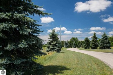 8434 Boca Vista Trail unit 4, Traverse City, MI 49684 - photo 4