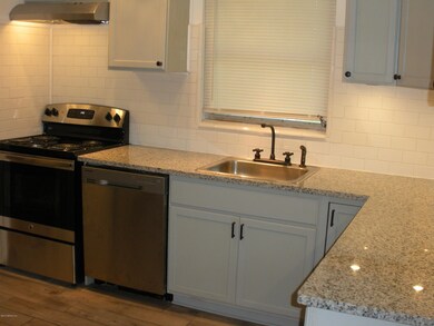 6423 Ledbury Dr S, Jacksonville, FL 32210 - photo 6