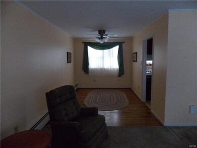 513 Lombard St, Tamaqua, PA 18252 - photo 6