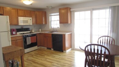 97 Hildreth St unit 9, Lowell, MA 01850 - photo 6