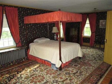 63 Cabot St, Milton, MA 02186 - photo 7