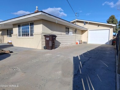 driveway_garage