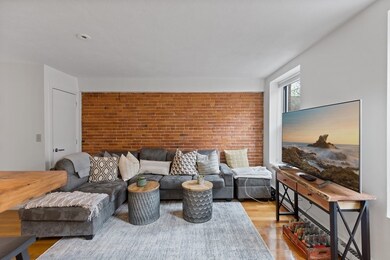 117 Fulton St unit 2, Boston, MA 02109 - photo 4