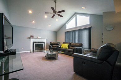 706 N Forest Ave, Griffith, IN 46319 - photo 3