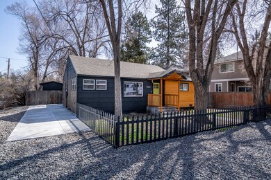 850 SE Pelton Place, Bend, OR 97702 - photo 3