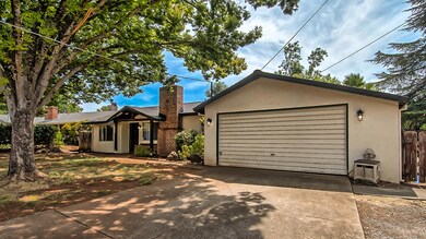 2235 Belladonna St, Redding, CA 96002 - photo 4