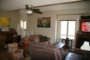 3418 Wolf Springs Rd, Harrison, AR 72601 - photo 5