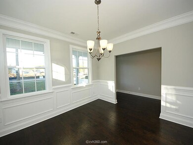 393 Whispering Breeze Ln, Summerville, SC 29486 - photo 5