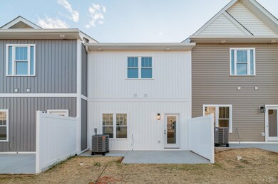 556 Leesville Rd unit 304, Lynchburg, VA 24502 - photo 6