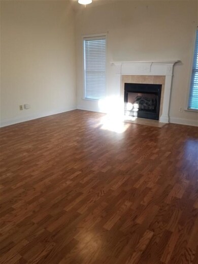 130 Manchester Ln, Byron, GA 31008 - photo 2