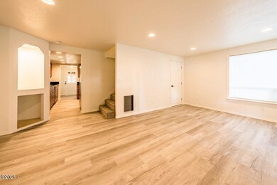 1335 SE Oar Ave, Lincoln City, OR 97367 - photo 4