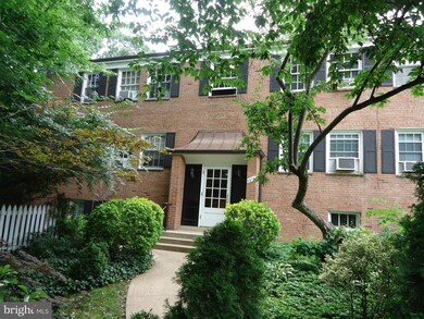 5014 Columbia Pike unit 1, Arlington, VA 22204 - photo 2