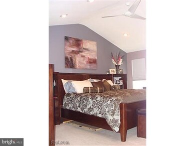 116 Chancellor Dr, Woodbury, NJ 08096 - photo 4