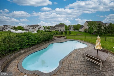 1889 Creek View Dr, Palmyra, PA 17078 - photo 7