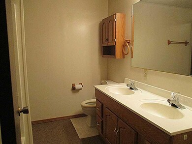 Full Bath.