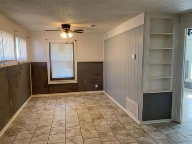 8339 White Settlement Rd unit A, Fort Worth, TX 76108 - photo 3