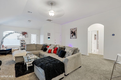 5108 Jennifer Claire, El Paso, TX 79938 - photo 5