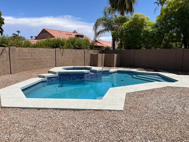321 S Silverbrush Dr, Chandler, AZ 85226 - photo 2