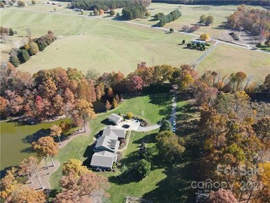 4 Garages