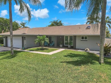 14601 Highland Springs Ct, Davie, FL 33325 - photo 2