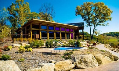 The Lodge & Fitness Center Overlooking The French 