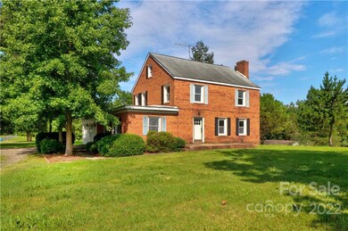 130 Tilley Ln, Statesville, NC 28625 - photo 2