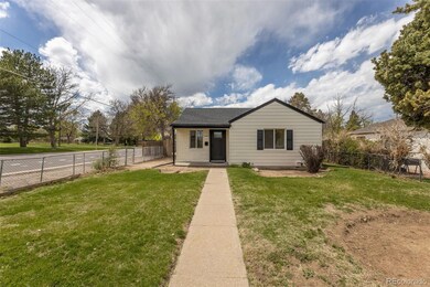 3401 Cherry St, Denver, CO 80207 - photo 4