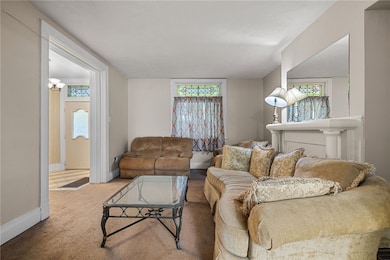 118 Carrick Ave, Pittsburgh, PA 15210 - photo 6