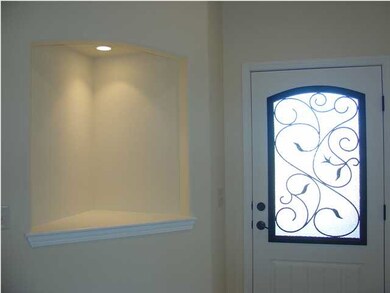 DECORATIVE FRONT DOOR