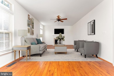 7220 Forkland Way, Gainesville, VA 20155 - photo 4