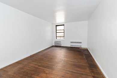 649 2nd Ave unit 3G, New York, NY 10016 - photo 2