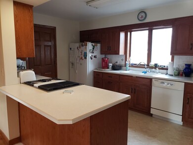 17617 Bluffton Rd, Yoder, IN 46798 - photo 5