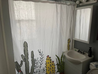 21 Wentworth St, Biddeford, ME 04005 - photo 7