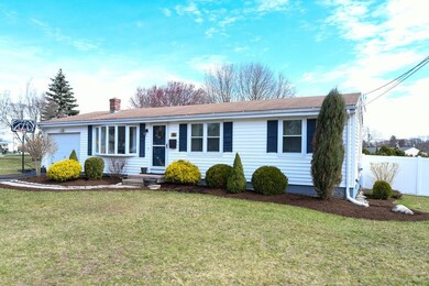 15 Wild Berry Dr, Cranston, RI 02920 - photo 2